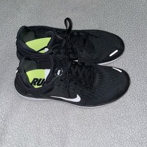 Nike free rn 2018